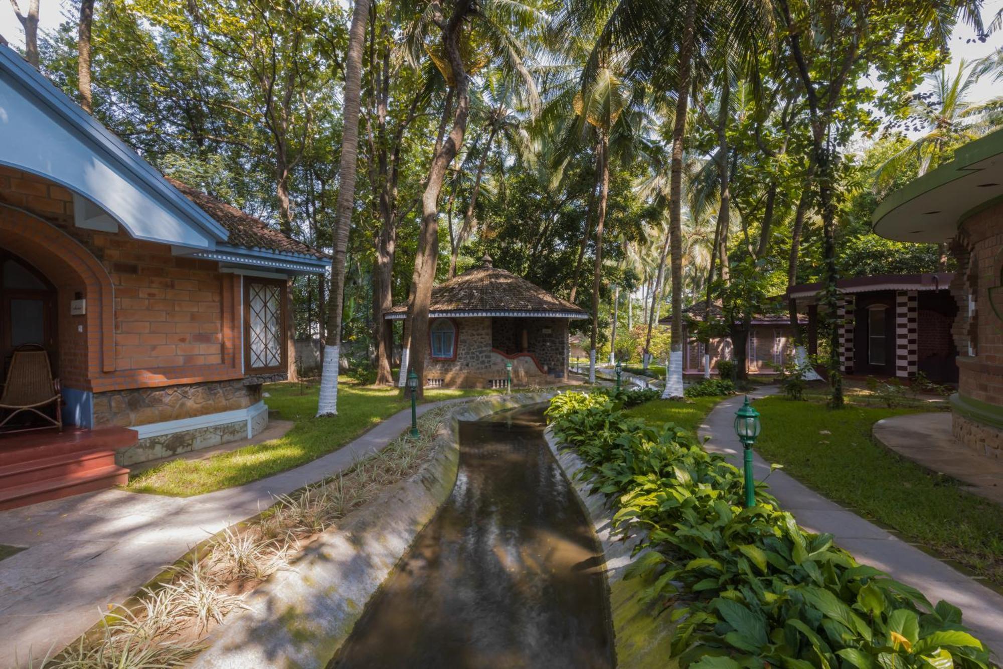 Kairali - The Ayurvedic Healing Village Palakkad Εξωτερικό φωτογραφία