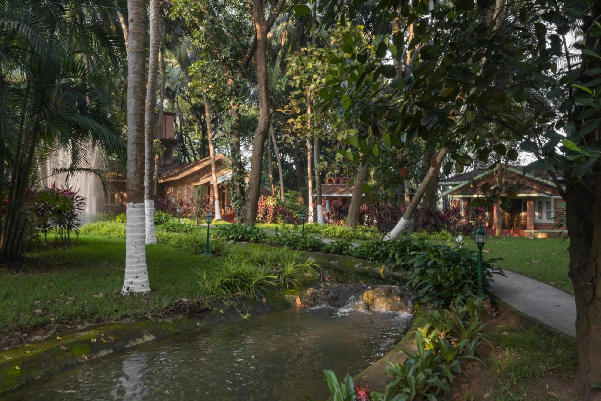 Kairali - The Ayurvedic Healing Village Palakkad Εξωτερικό φωτογραφία