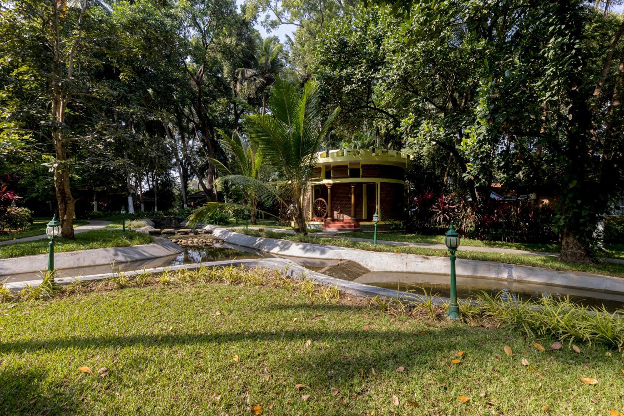 Kairali - The Ayurvedic Healing Village Palakkad Εξωτερικό φωτογραφία